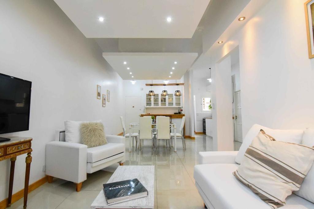 Dpto. En Recoleta: Calido, Proximo Y Confortable Buenos Aires Exteriér fotografie